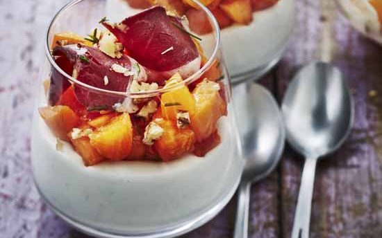 Verrine d’abricots et mousse de roquefort