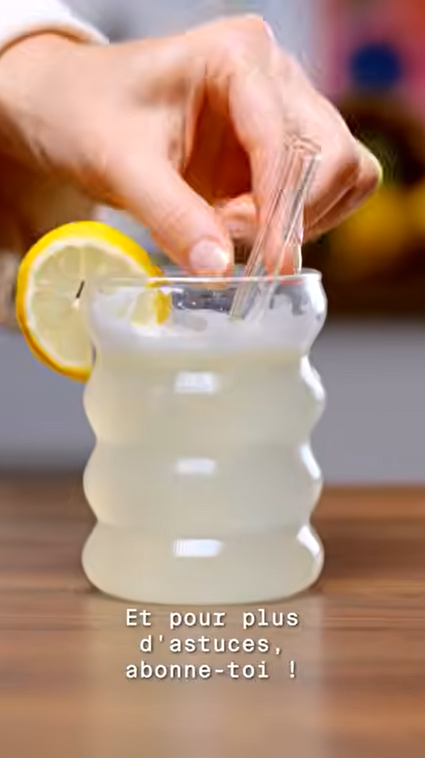 Prélever le jus de citron