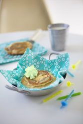 Pancakes kiwi, chantilly basilic