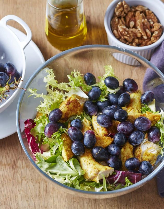 Salade de poulet épicé, raisin et noix - Etape 3