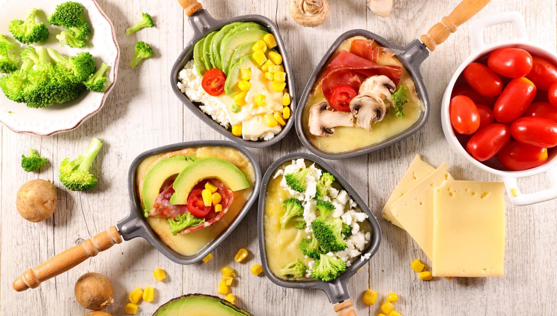 Raclette party ! Nos meilleurs conseils pour un repas réussi