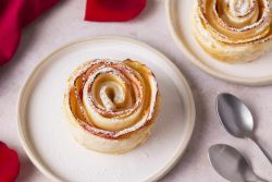 tartelettes pommes roses horizontal